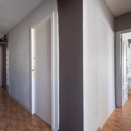 Quarto em Acomodações Particulares Eve ,estacion Alicante